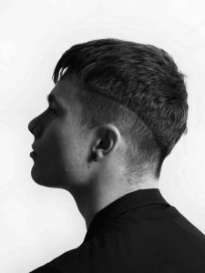 corte-homem-cabeleireiros-contraste